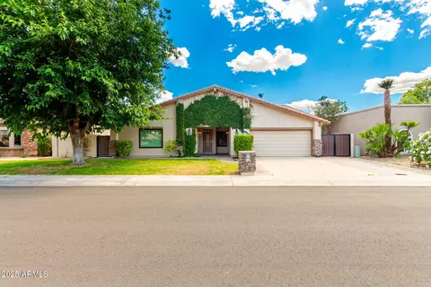 931 Eveningstar Ln, Tempe, AZ 85283 photo 2
