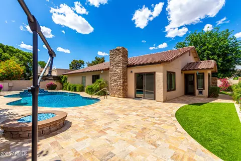 931 Eveningstar Ln, Tempe, AZ 85283 photo 3