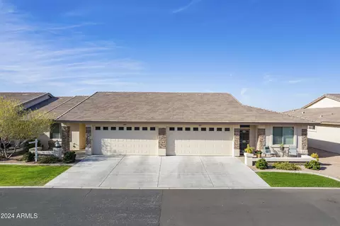 2662 S Springwood Blvd #445, Mesa, AZ 85209