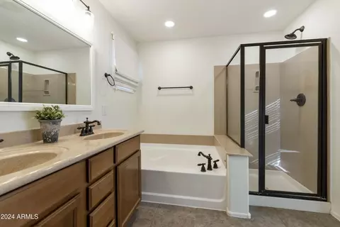 1090 S Nancy Ln, Gilbert, AZ 85296 photo 28