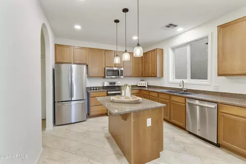 1090 S Nancy Ln, Gilbert, AZ 85296 photo 12