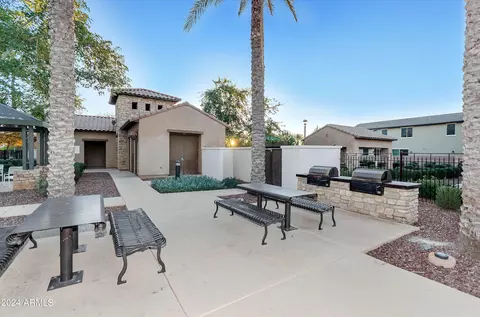 1090 S Nancy Ln, Gilbert, AZ 85296 photo 76
