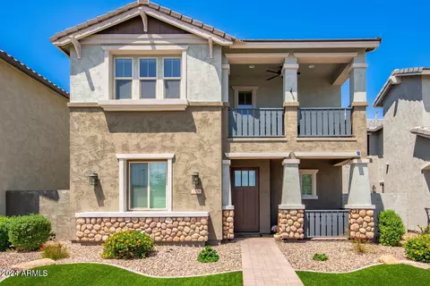 2504 S Betty St, Gilbert, AZ 85295