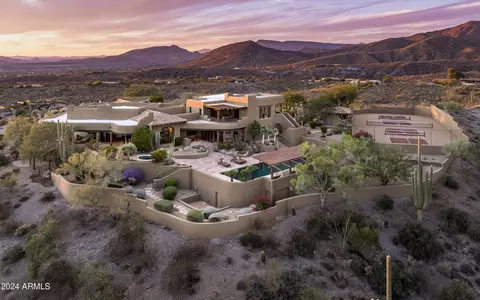 8741 E Silver Saddle Dr, Carefree, AZ 85377