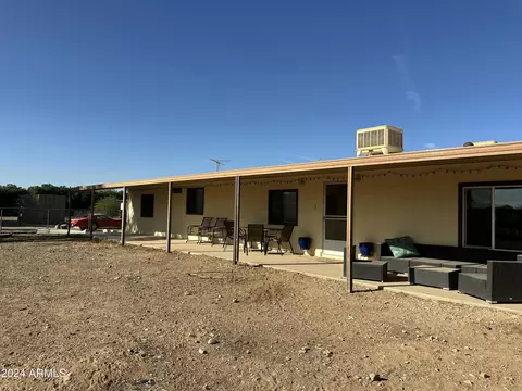 35170 N Sierra Vista Dr, San Tan Valley, AZ 85140