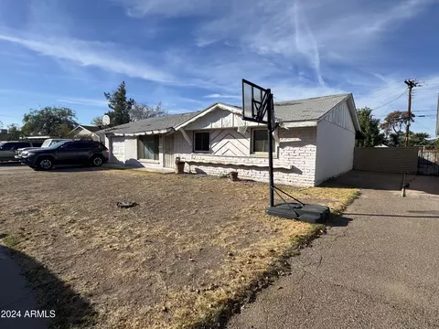 2208 N 82nd St, Scottsdale, AZ 85257