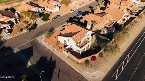 View/Area - 1705 E Windsong Dr, Phoenix, AZ 85048 photo 4 of 6
