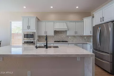 2029 W Tallgrass Trl, Phoenix, AZ 85085