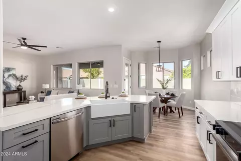 10442 E Kiva Ave, Mesa, AZ 85209 photo 17