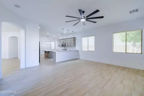 Living - 1270 E Baranca Rd, Gilbert, AZ 85297 photo 1 of 11