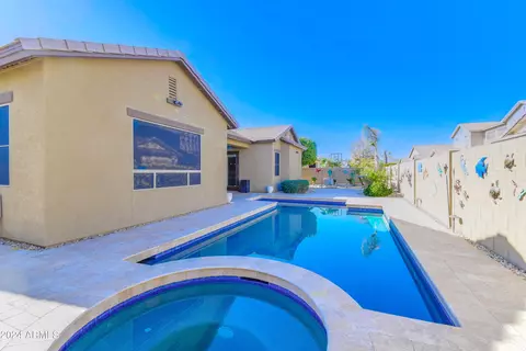 Exterior - 1270 E Baranca Rd, Gilbert, AZ 85297 photo 2 of 11