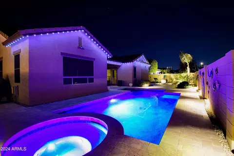 Exterior - 1270 E Baranca Rd, Gilbert, AZ 85297 photo 9 of 11