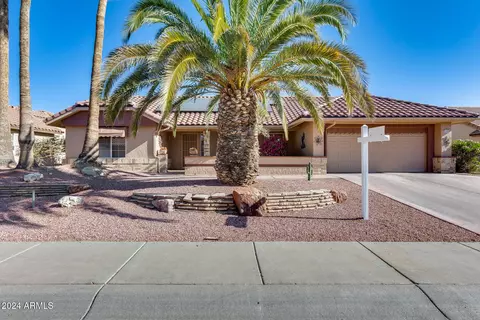 21605 N 147th Dr, Sun City West, AZ 85375