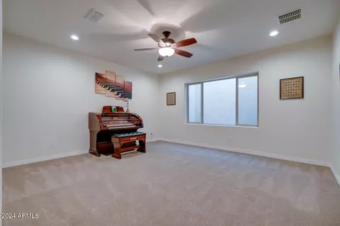 2330 E Brooks Farm Rd, Gilbert, AZ 85298 photo 30