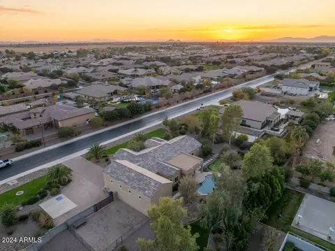 2330 E Brooks Farm Rd, Gilbert, AZ 85298 photo 40