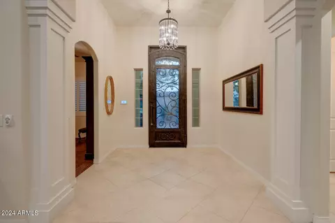 2330 E Brooks Farm Rd, Gilbert, AZ 85298 photo 6