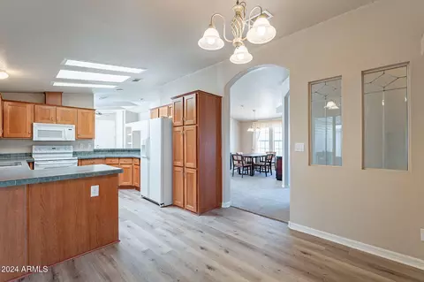3301 S Goldfield Rd #2015, Apache Junction, AZ 85119 photo 13