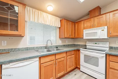 3301 S Goldfield Rd #2015, Apache Junction, AZ 85119 photo 17
