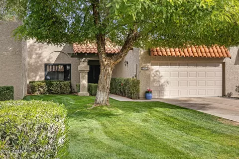 9442 E Jenan Dr, Scottsdale, AZ 85260