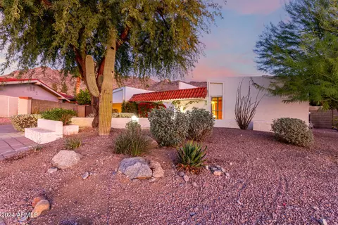 Exterior - 2221 E Northview Ave, Phoenix, AZ 85020 photo 18 of 27