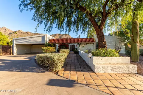Exterior - 2221 E Northview Ave, Phoenix, AZ 85020 photo 2 of 27