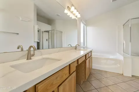 9117 E Hillview Cir, Mesa, AZ 85207 photo 18