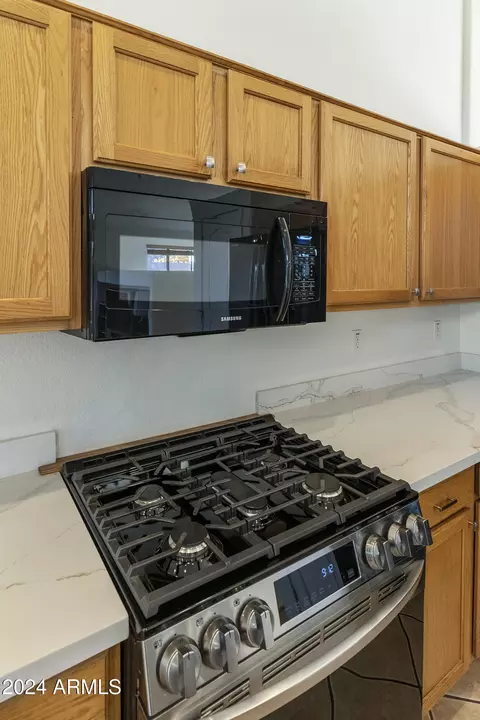 9117 E Hillview Cir, Mesa, AZ 85207 photo 11