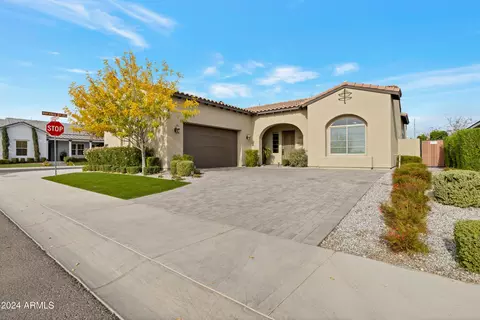 17236 W Roseville St, Surprise, AZ 85388