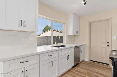4057 E Karen Dr, Phoenix, AZ 85032 photo 11
