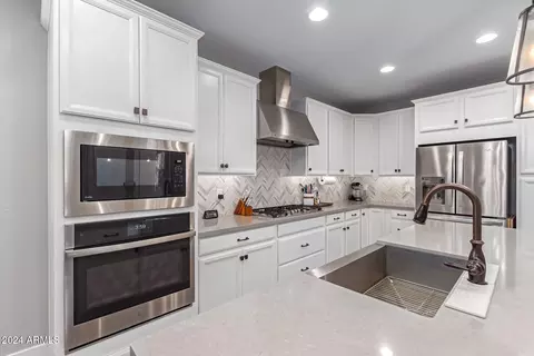 3915 E Megan St, Gilbert, AZ 85295 photo 12