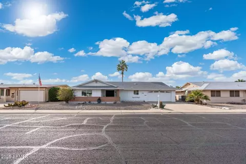 10213 W Cumberland Dr, Sun City, AZ 85351