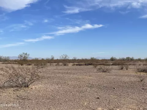 417 W Nnn W Unknown Dr #897, Tonopah, AZ 85354