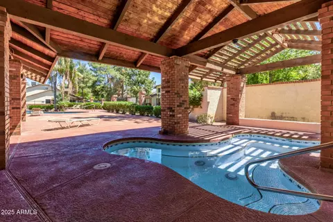 Exterior - 170 E Guadalupe Rd #14, Gilbert, AZ 85234 photo 10 of 13