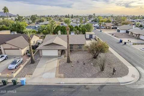 3031 W Paradise Ln, Phoenix, AZ 85053