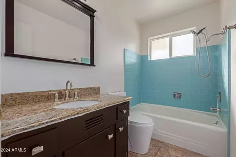Bath - 1466 E 3rd St, Mesa, AZ 85203 photo 3 of 3