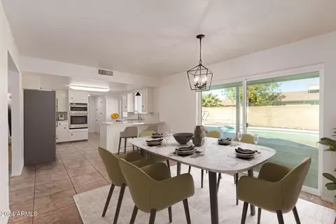 Dining - 1466 E 3rd St, Mesa, AZ 85203 photo 1 of 2