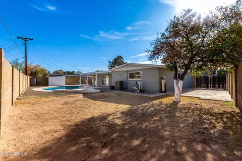 Exterior - 1466 E 3rd St, Mesa, AZ 85203 photo 3 of 6