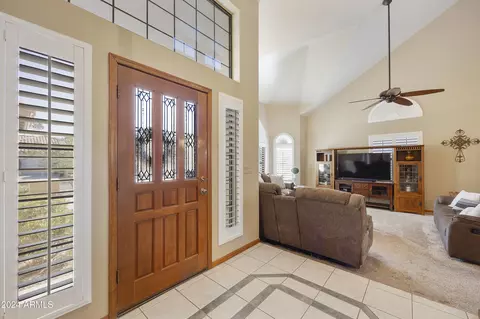 Entry Way - 2226 Egret Ct, Gilbert, AZ 85234 photo 2 of 4