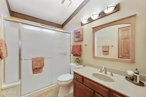 Bath - 2226 Egret Ct, Gilbert, AZ 85234 photo 7 of 7