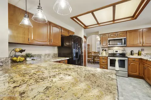 Kitchen - 2226 Egret Ct, Gilbert, AZ 85234 photo 1 of 8