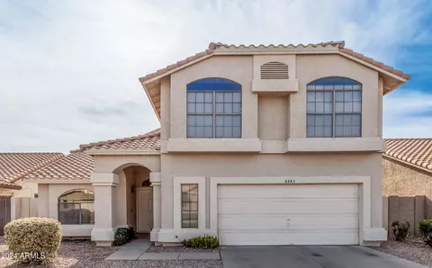 2553 E Indigo Brush Rd, Phoenix, AZ 85048