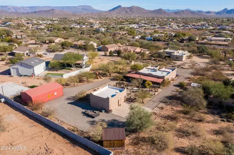 View/Area - 38406 N 12th Ave, Phoenix, AZ 85086 photo 3 of 5