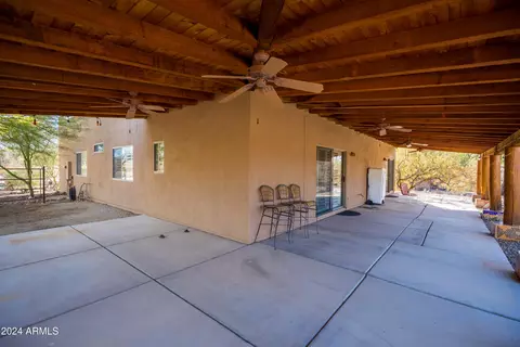 Exterior - 38406 N 12th Ave, Phoenix, AZ 85086 photo 13 of 14
