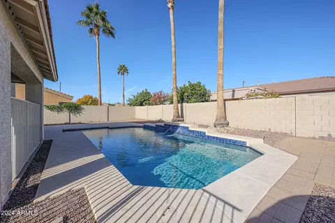 Exterior - 3264 E Los Altos Rd, Gilbert, AZ 85297 photo 6 of 10