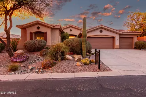 2302 W Hazelhurst Dr, Anthem, AZ 85086