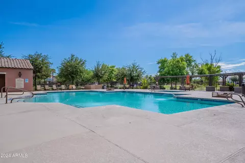 Exterior - 4718 E Thunderheart Trl #103, Gilbert, AZ 85297 photo 5 of 13