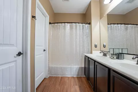Bath - 4718 E Thunderheart Trl #103, Gilbert, AZ 85297 photo 2 of 3