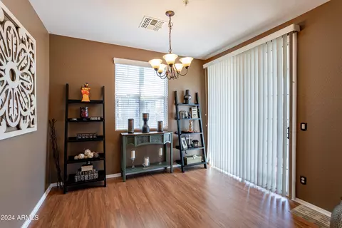 Dining - 4718 E Thunderheart Trl #103, Gilbert, AZ 85297 photo 3 of 3