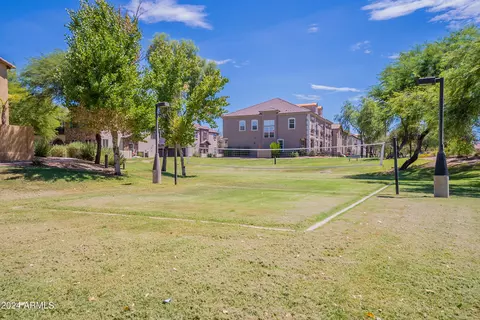Exterior - 4718 E Thunderheart Trl #103, Gilbert, AZ 85297 photo 10 of 13