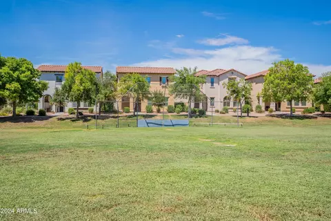Exterior - 4718 E Thunderheart Trl #103, Gilbert, AZ 85297 photo 11 of 13